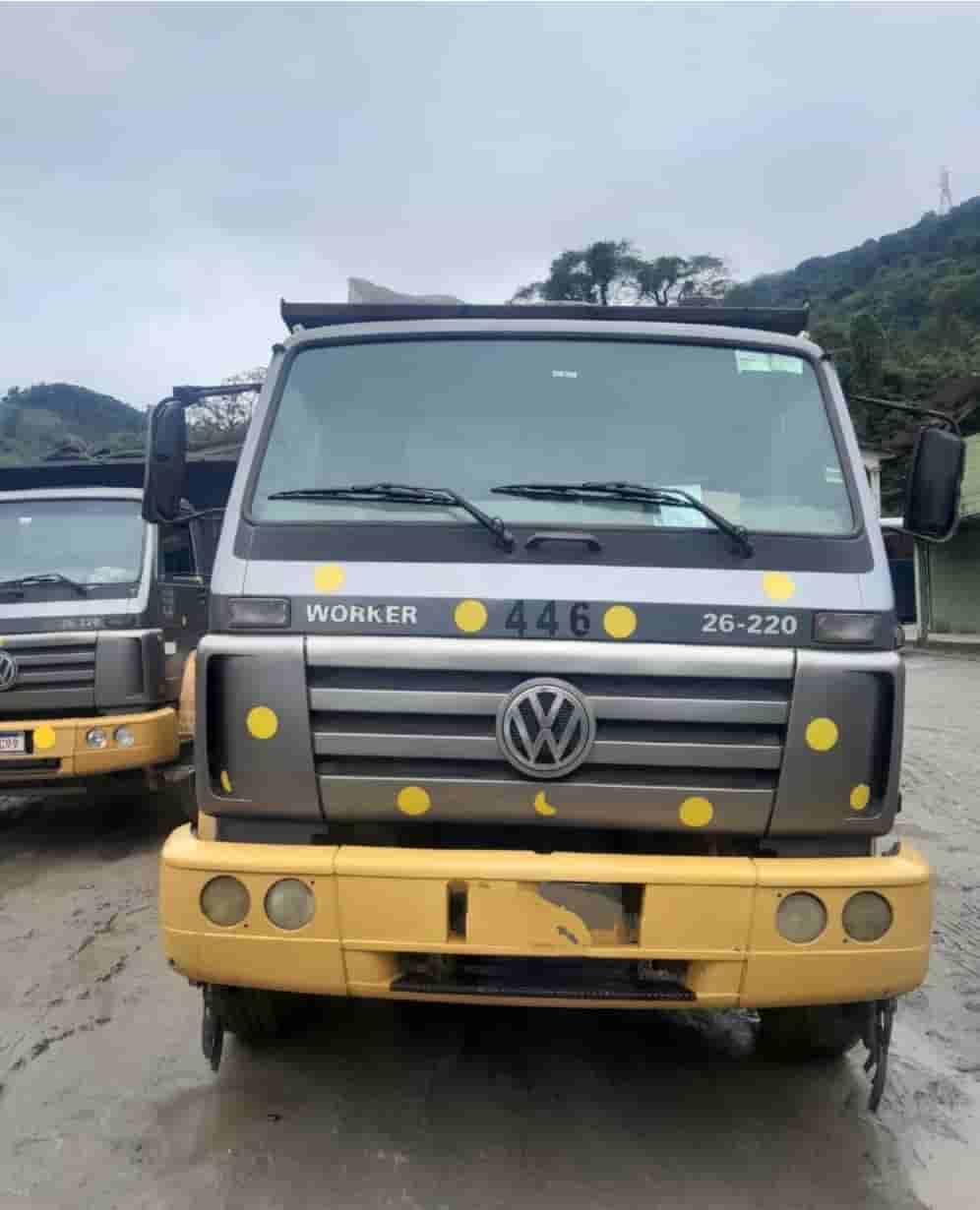 Caminhão Ford CARGO 2628  2011