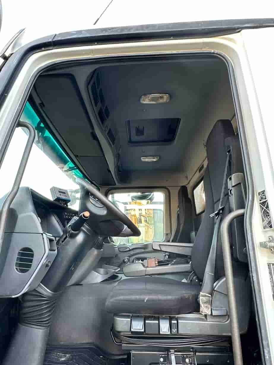 Caminhão Mercedes-Benz Actros 4844