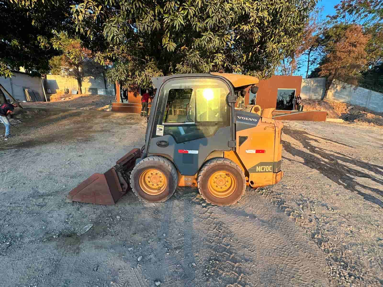 Mini Carregadeira Volvo MC70 2017