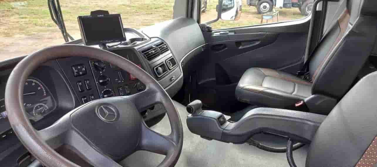 MB 4144 2021, 6x4, com caçamba de 16㎥ em Hardox, média de 70.000 km e 6500 horas