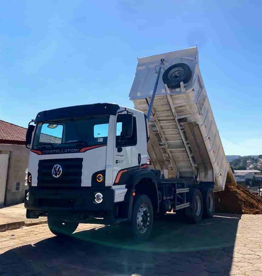 Caminhão Volkswagen 27.260 2024