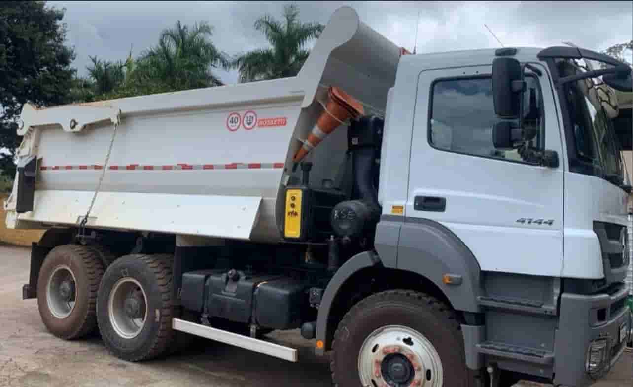 MB 4144 2021, 6x4, com caçamba de 16㎥ em Hardox, média de 70.000 km