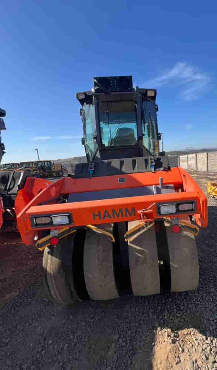 Vibroacabadora Hamm HD90 2023