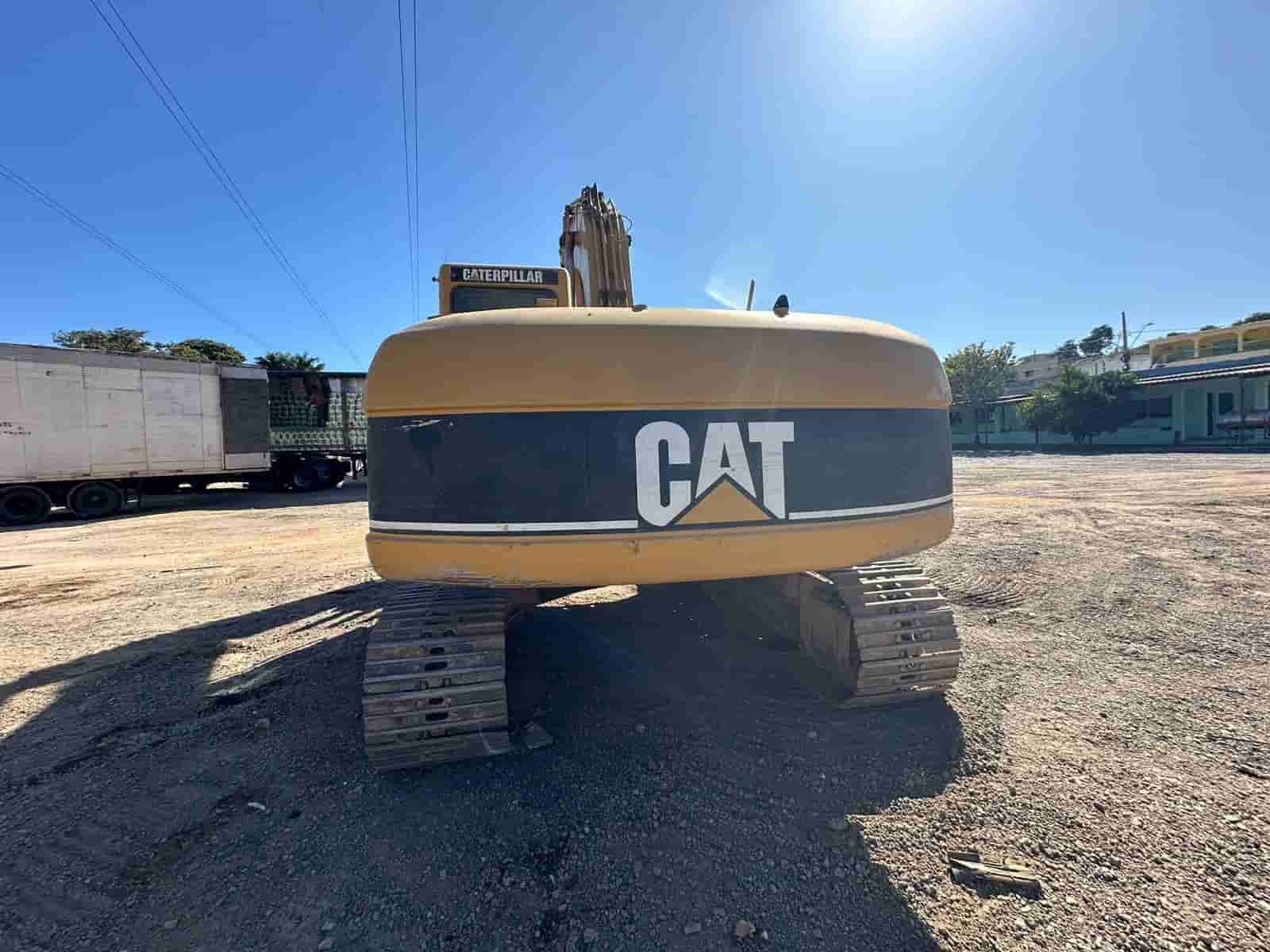 Escavadeira Caterpillar 320CL  2006