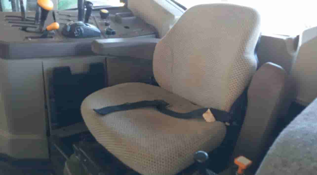 Trator John Deere 6190J 2018