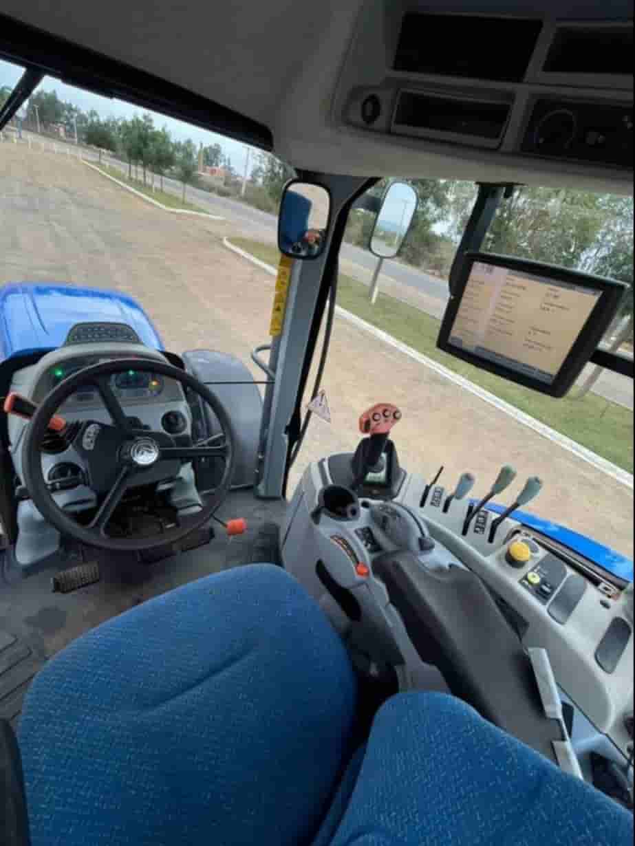Trator New Holland T7.175 2017