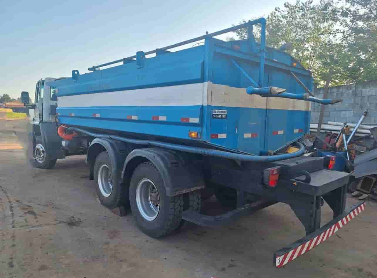 Caminhão Ford CARGO 2628  2008