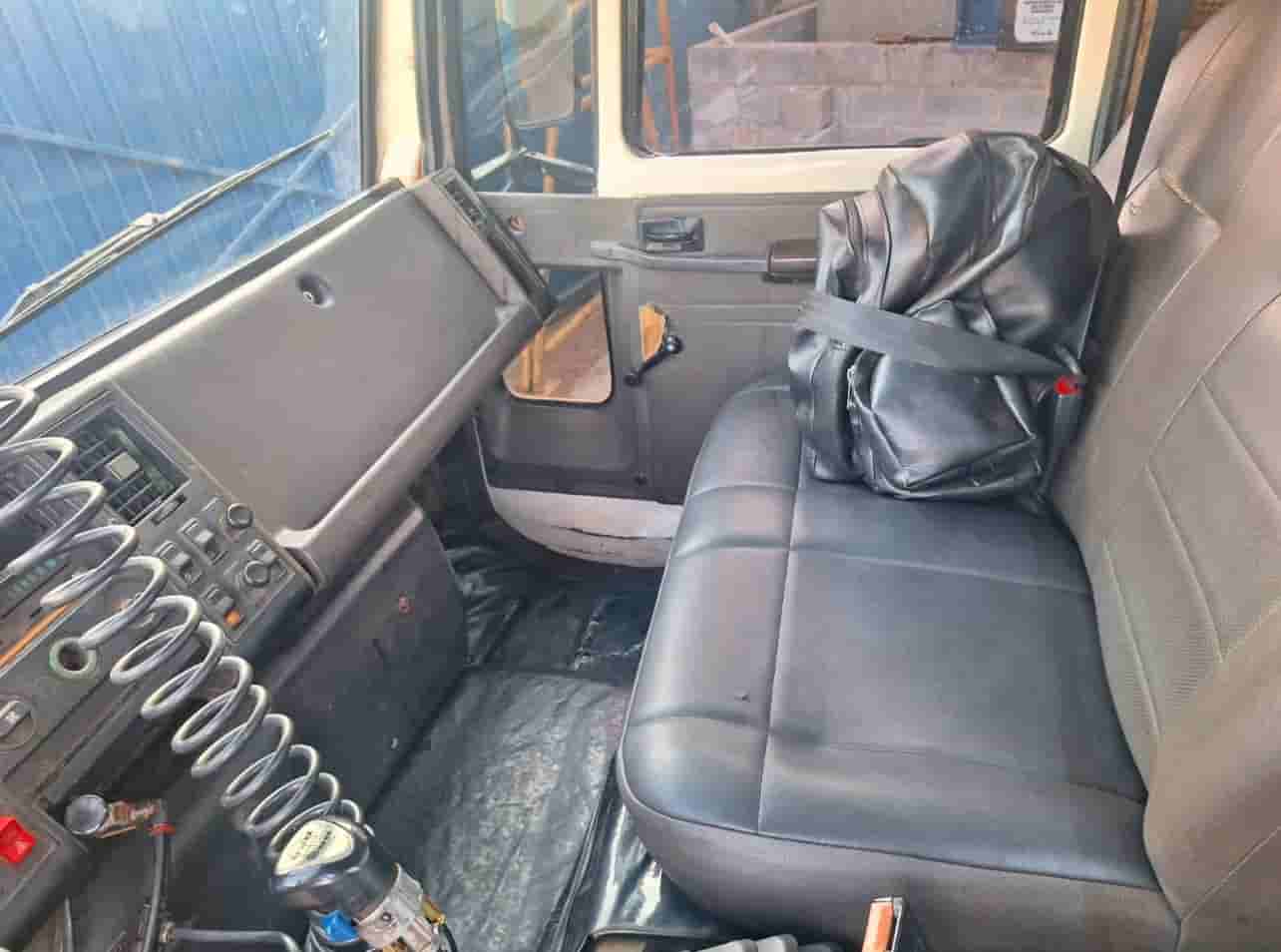 Caminhão Ford CARGO 2628  2008