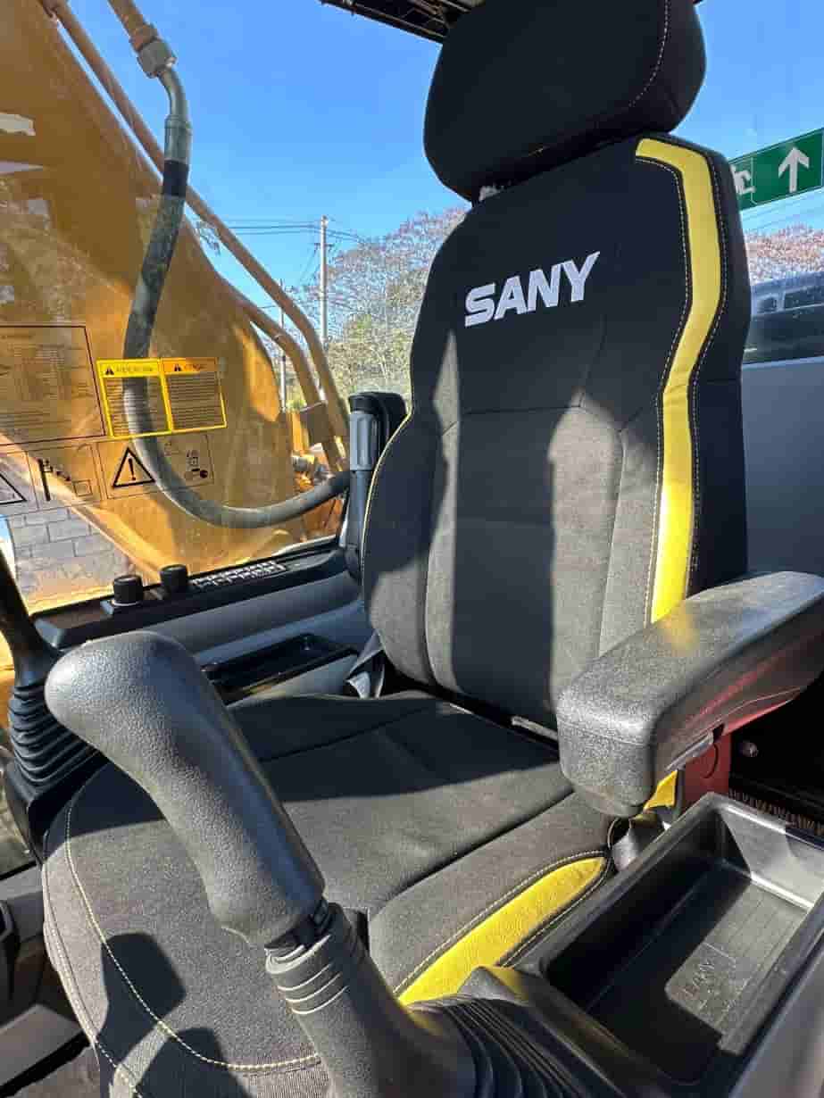 Escavadeira SANY SY215 H  2023