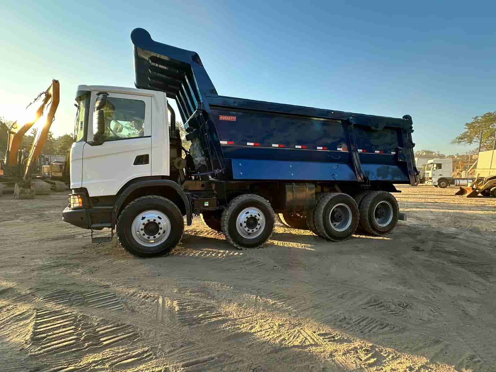 Caminhão Basculante Scania G500 8X4 XT 2019/19