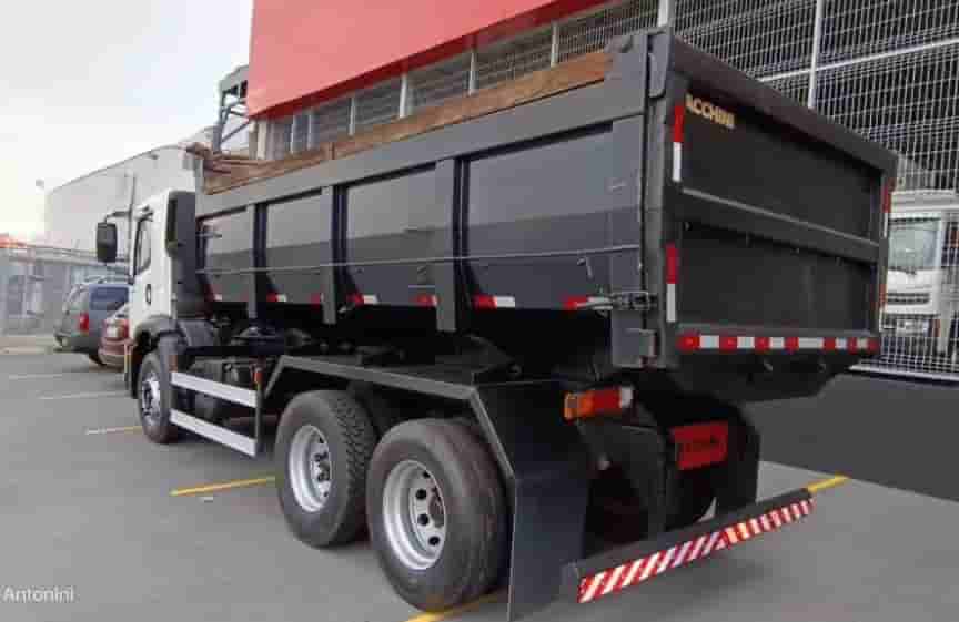 VW 24.260 2021, 6x2, com caçamba de 12 ㎥, ar condicionado