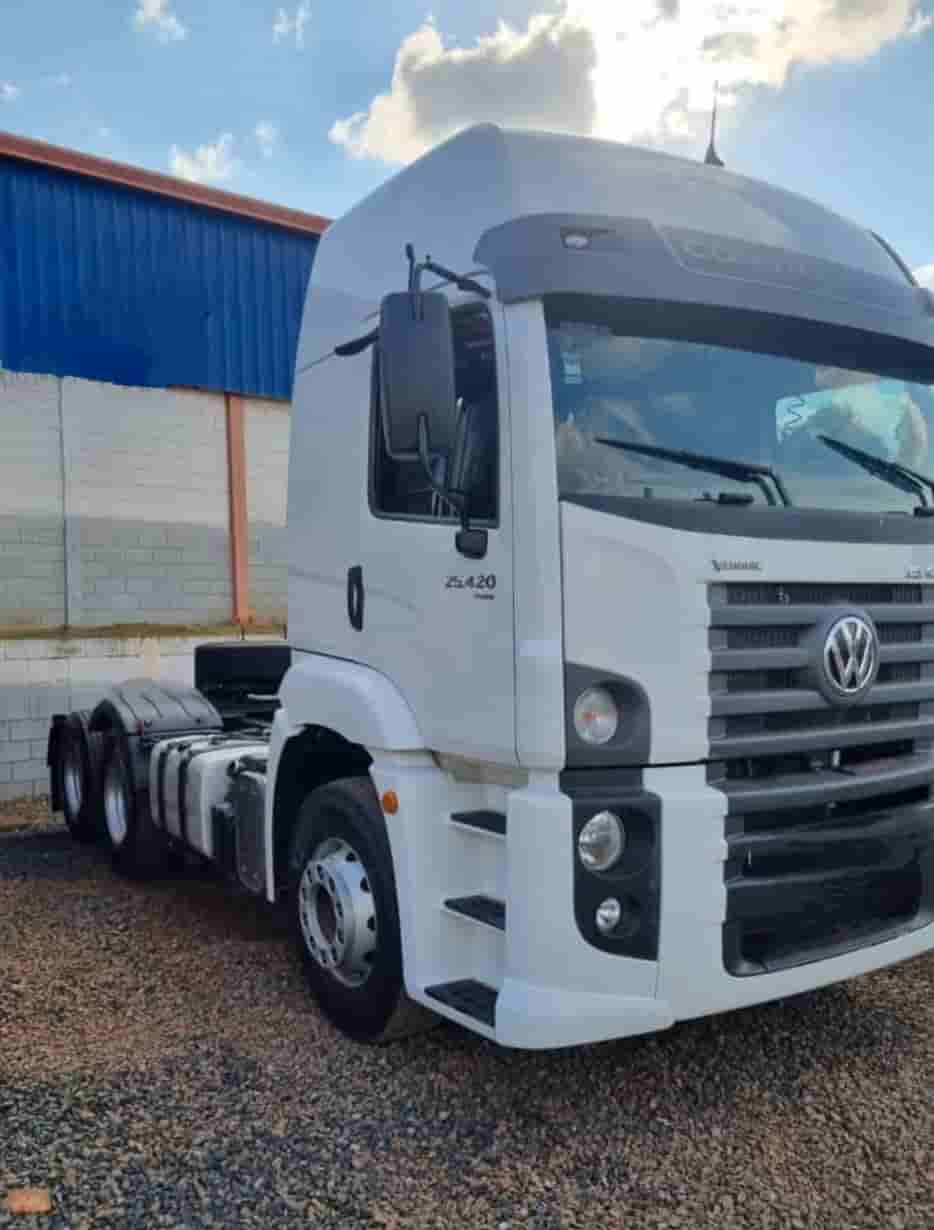 Caminhão Volkswagen 25.420 2022