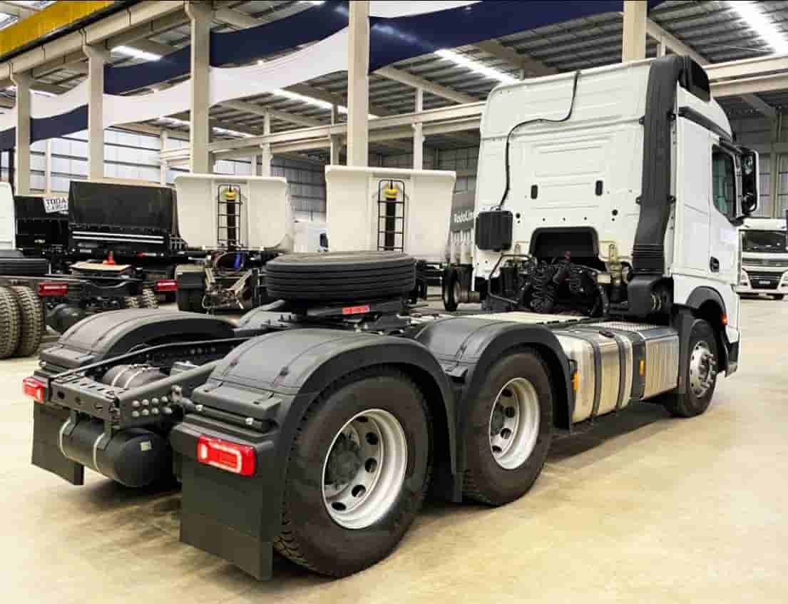 Caminhão Mercedes-Benz Actros 2651  2023