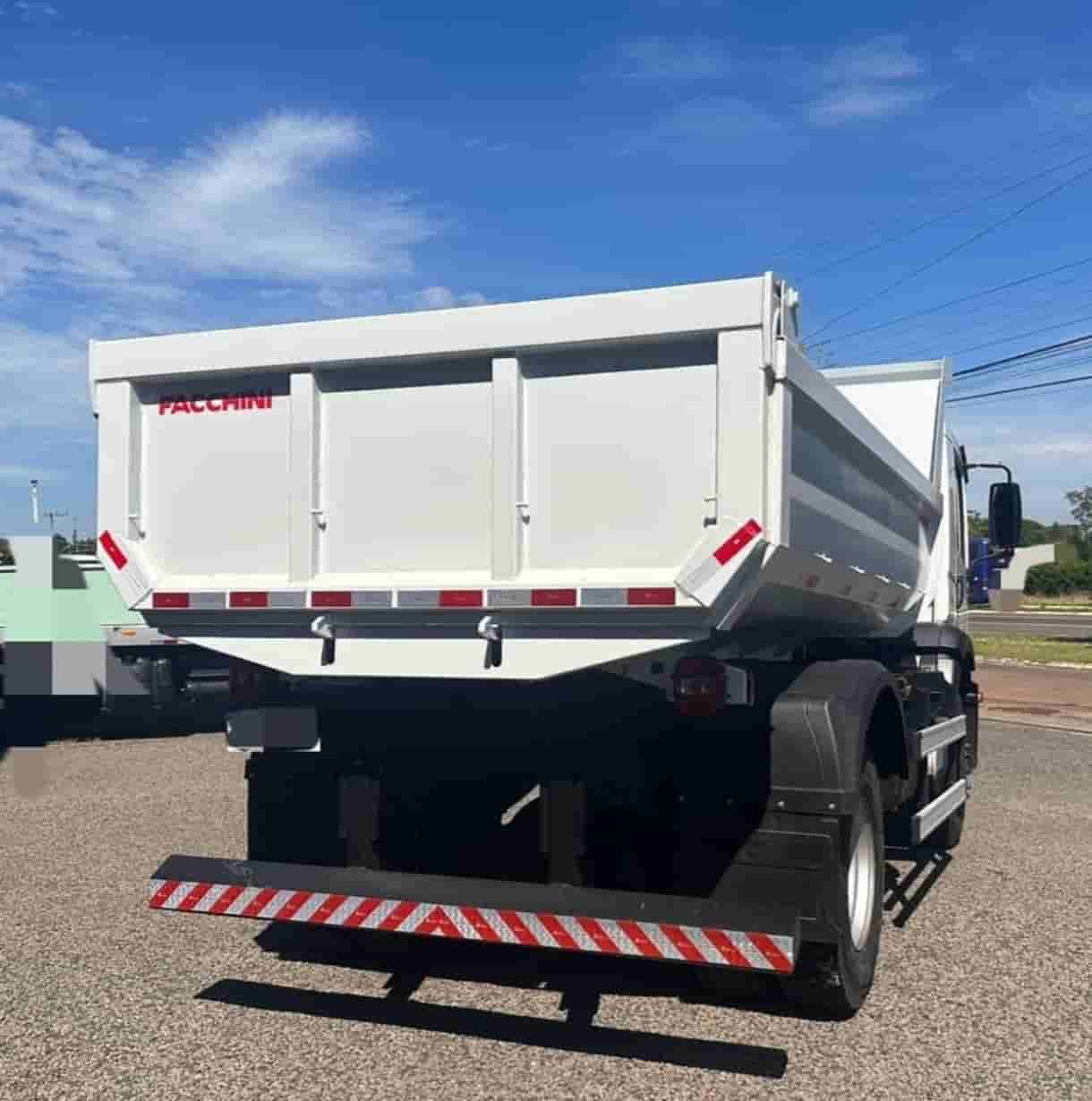 Caminhão Volkswagen 17.260 2020