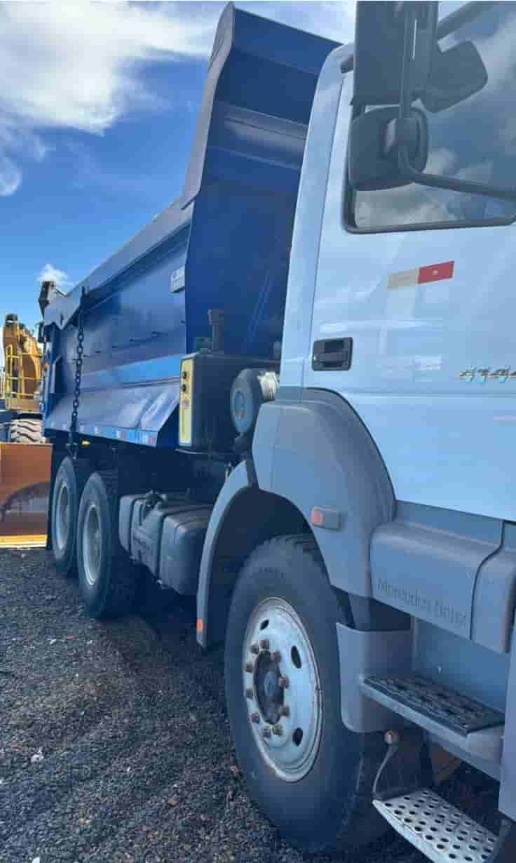 MB Axor 4144 2020, 6x4, com caçamba de 16 ㎥, 76.500 km