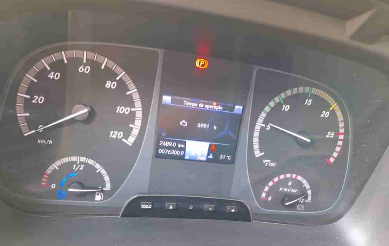 MB Axor 4144 2020, 6x4, com caçamba de 16 ㎥, 76.500 km