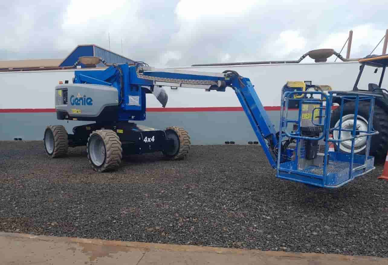 Plataforma Genie Z 60/37DC 2020 - imagem de fundo