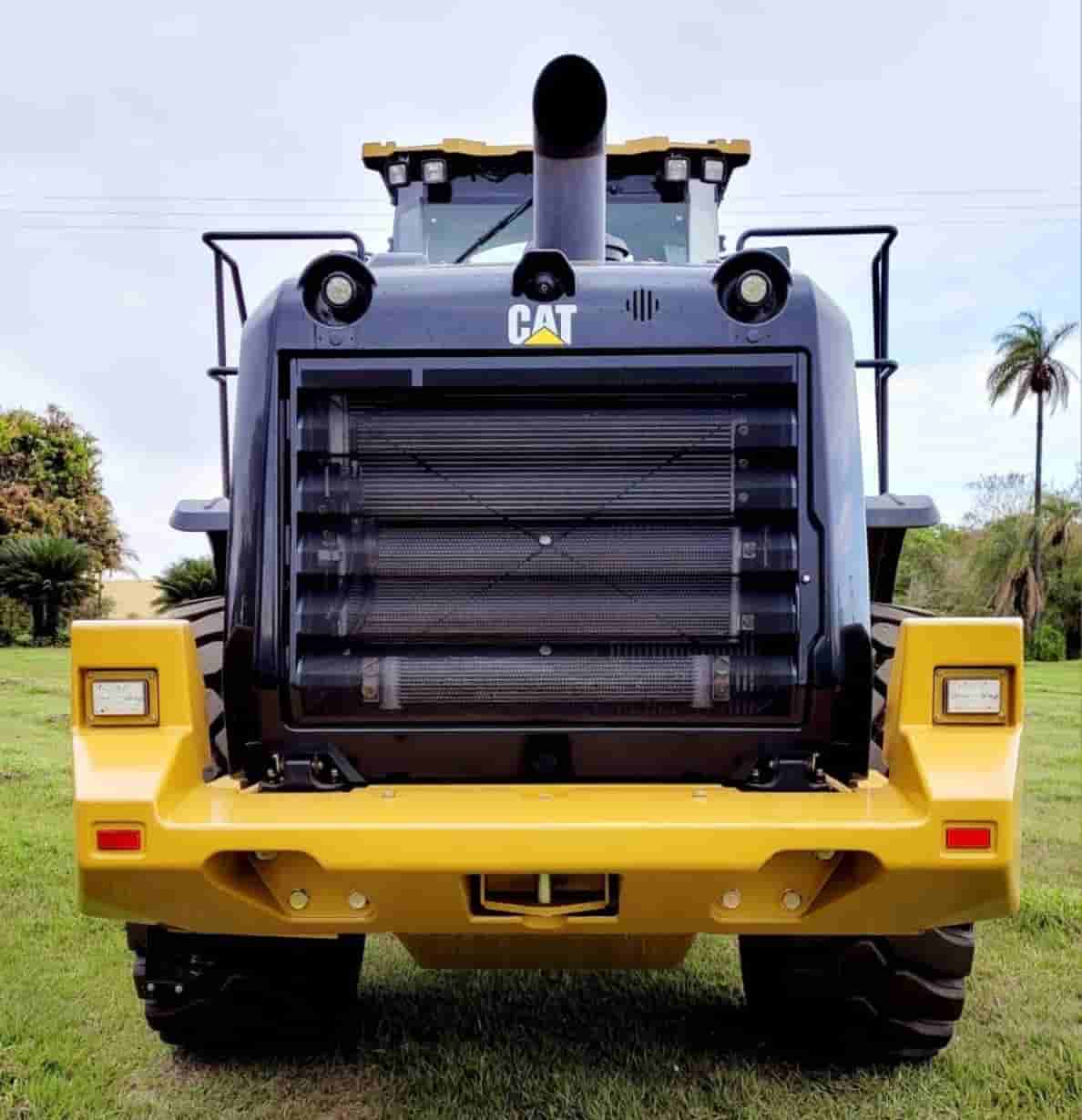 Pá Carregadeira Caterpillar 972L  2018