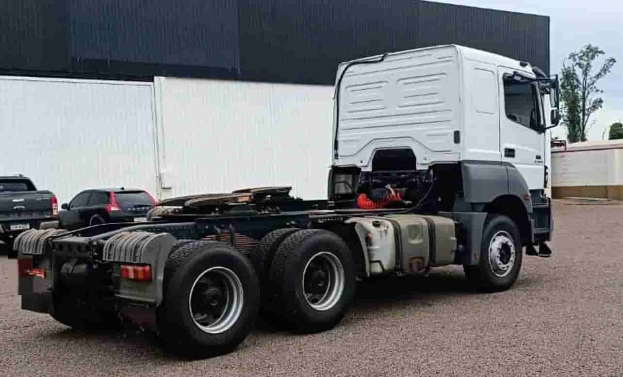 MB Axor 3344 2019, 6x4, automático, média de 750.000 km