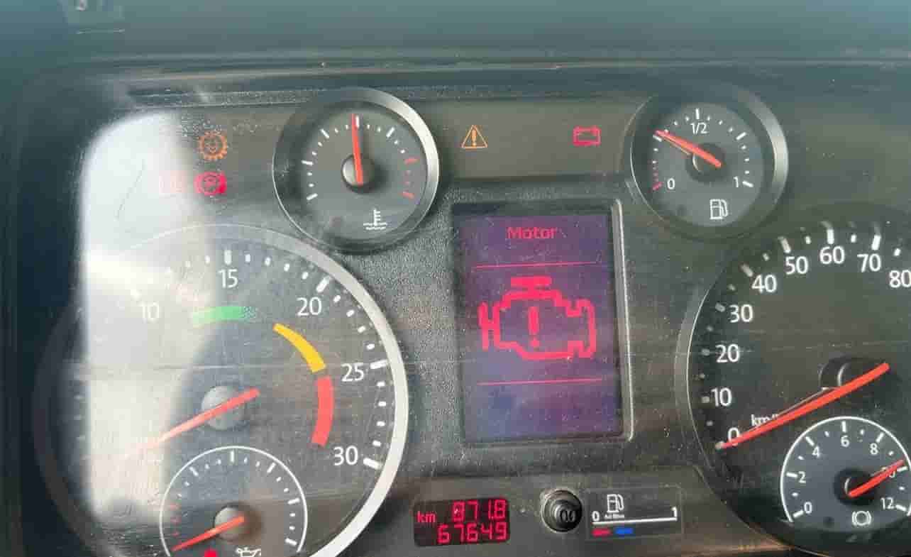 VW 31.330 2022, 6x4, com caçamba de 12 ㎥, ar condicionado e 87.000 km