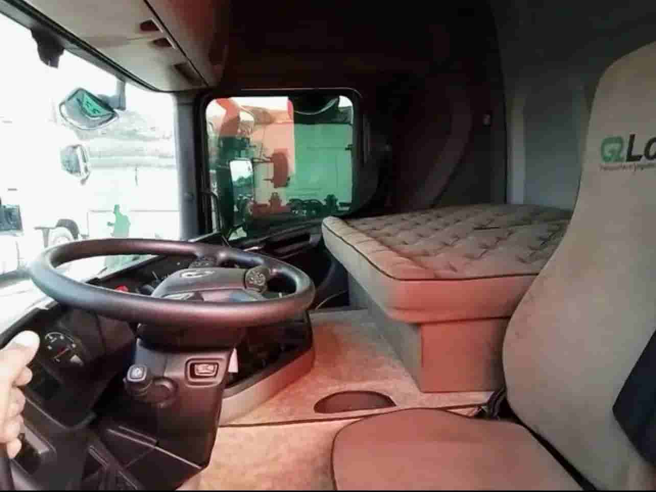 Caminhão Scania G 440	 2022