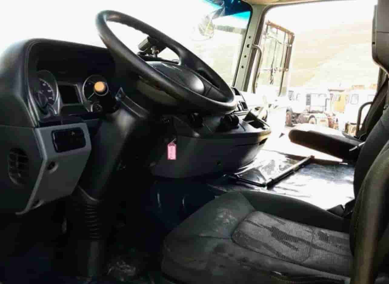 Caminhão Mecedes Benz Actros 2546