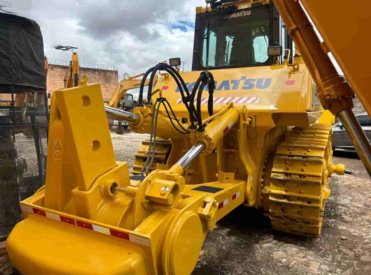 Trator de Esteira Komatsu D155 AX 2020
