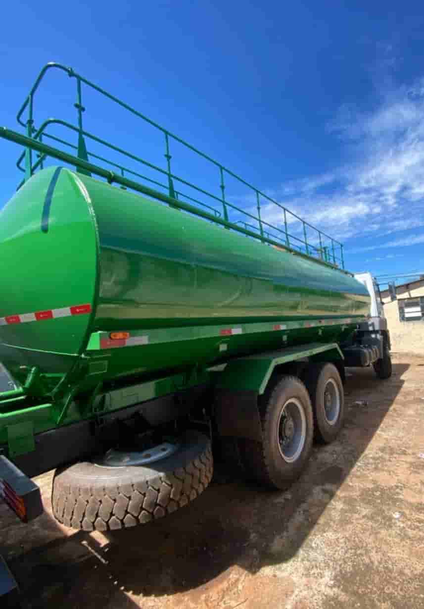 MB 4144 2012, 6x4, com tanque Gascom de 25.000 litros completo, 120.000 km