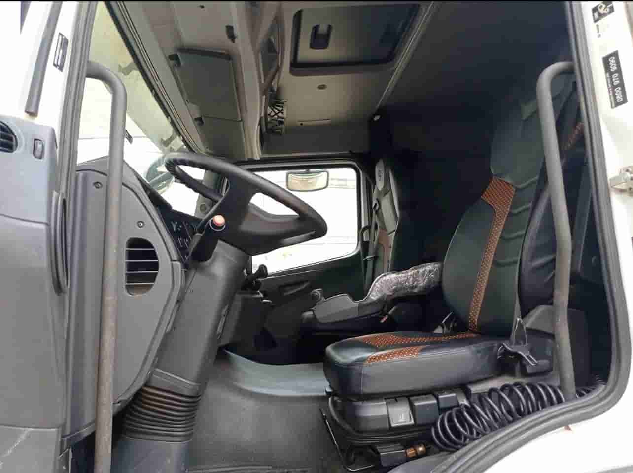 Caminhão Mecedes Benz 3344 6X4 2022