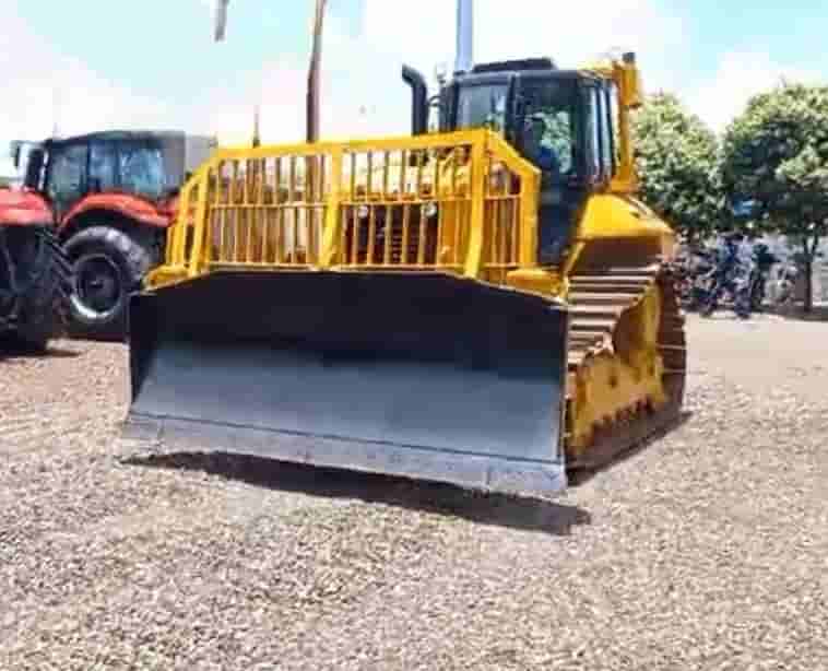 Trator de Esteira Caterpillar D6N XL 2013