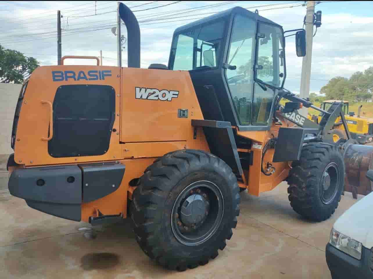 Pá Carregadeira Case Construction W20F 2021