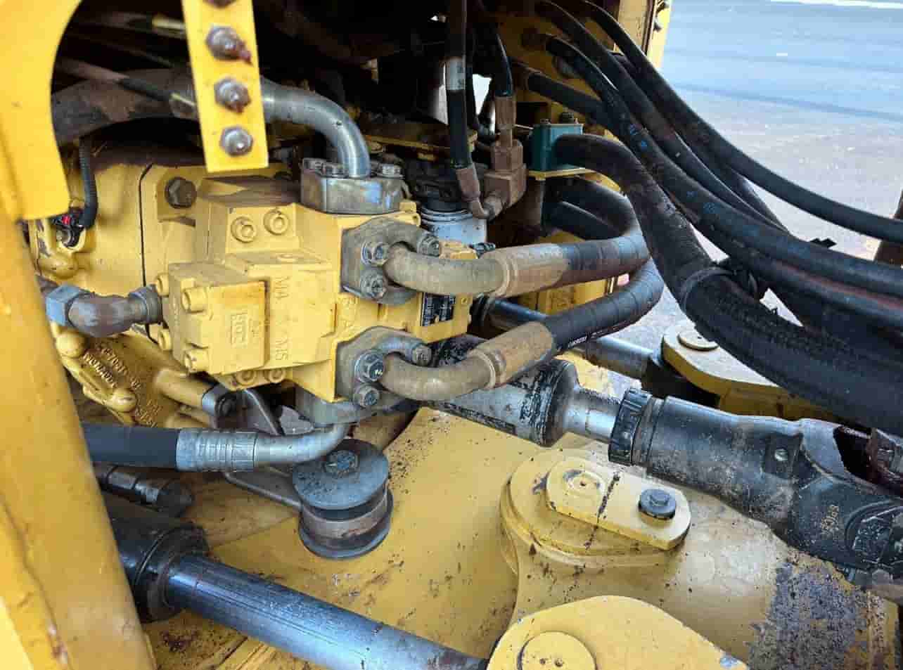 Pá Carregadeira Caterpillar 938k 2019