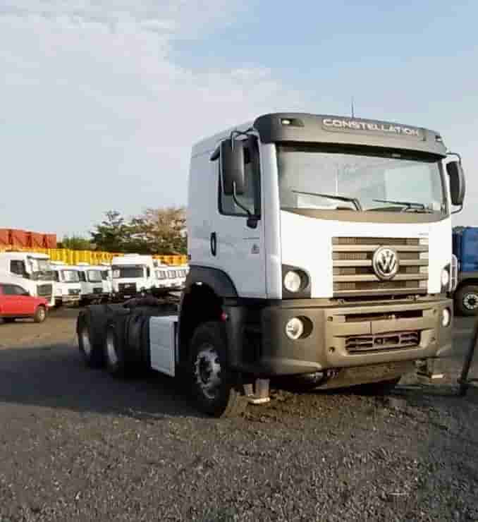 VW 33.460 2022, 6x4, cavalo mecânico, com 168.000 km