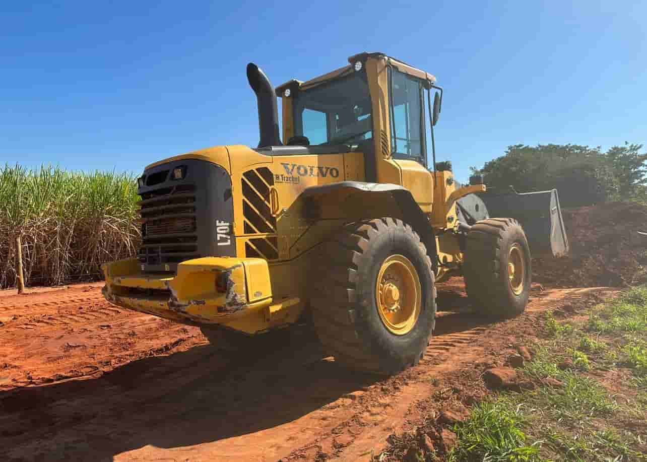 Pá Carregadeira Volvo L70F 2012