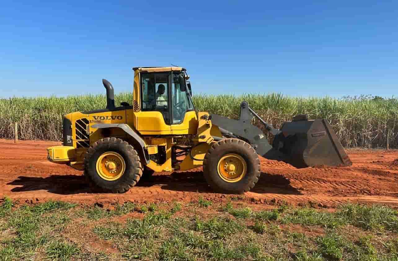 Pá Carregadeira Volvo L70F 2012