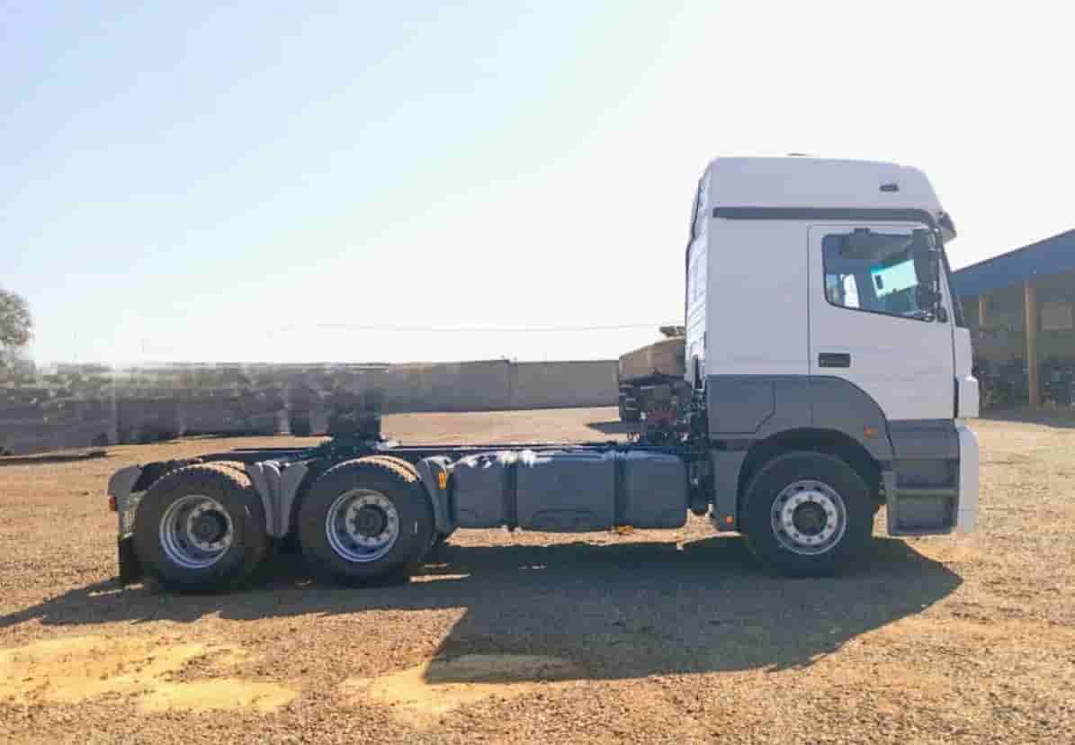 Caminhão Mecedes Benz Axor 2644 2021