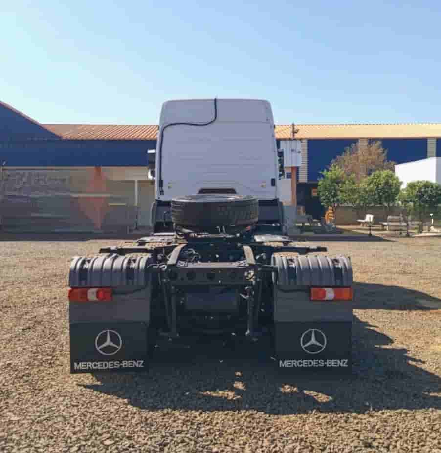Caminhão Mecedes Benz Axor 2644 2021