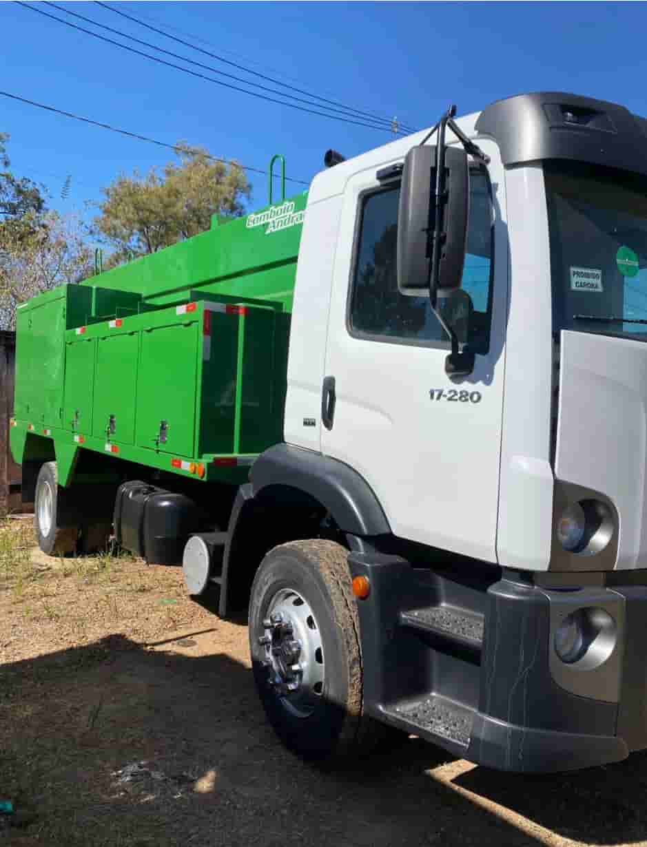 Caminhão Volkswagen 17.280 2014