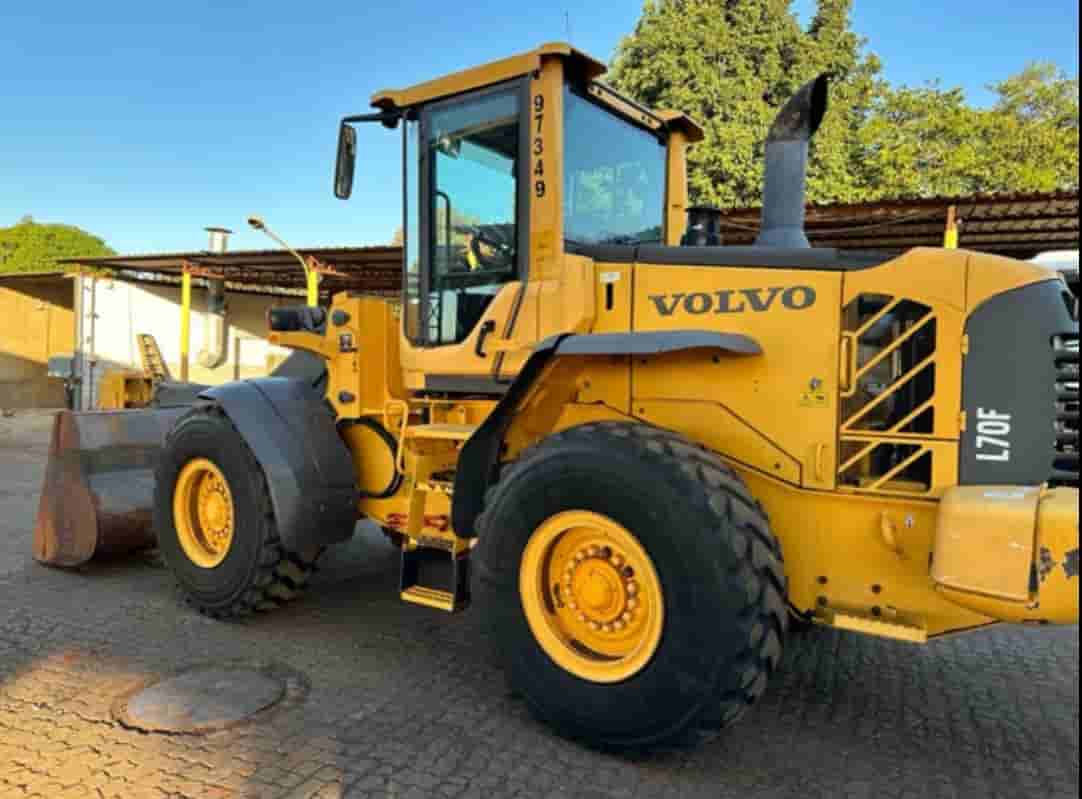 Pá Carregadeira Volvo L70F 2014