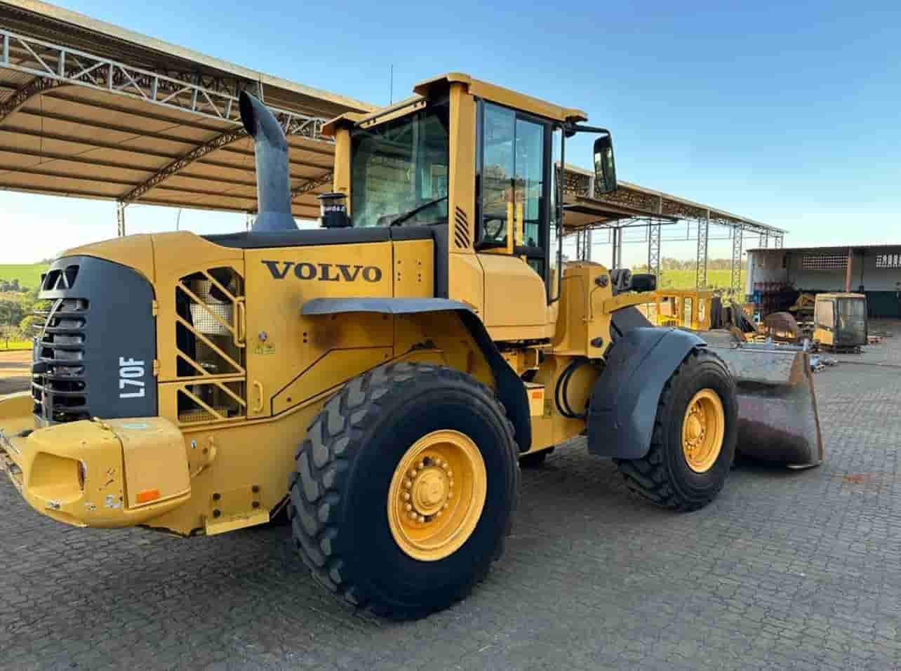 Pá Carregadeira Volvo L70F 2014