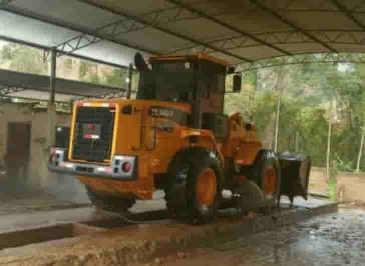 Pá Carregadeira Hyundai HL740-7 2014
