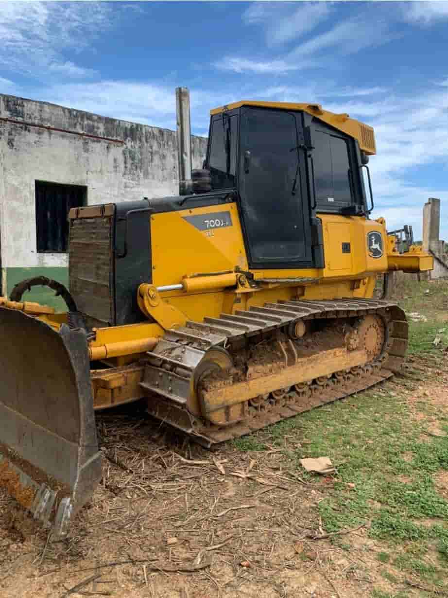 Trator de Esteira John Deere 700 J 2014