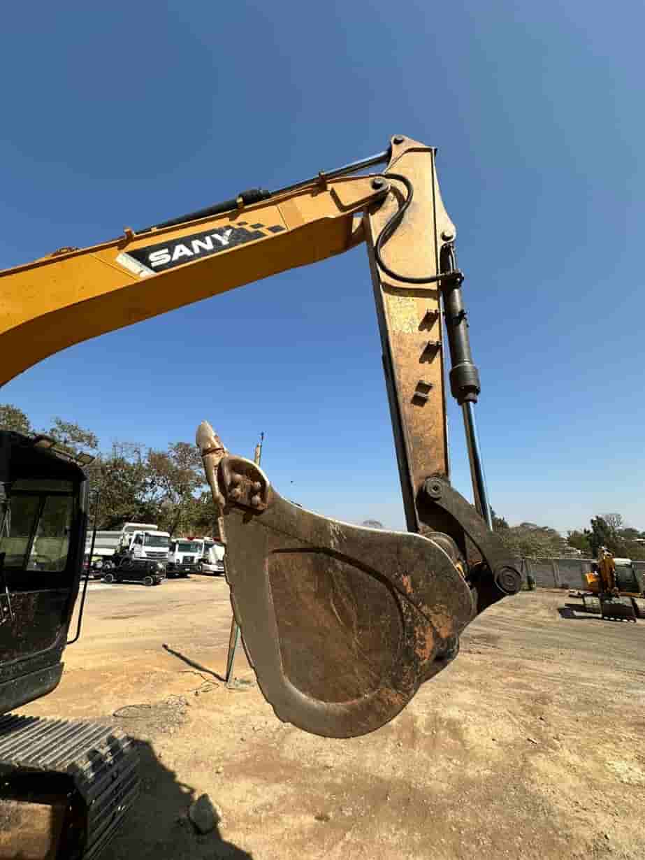 Escavadeira SANY SY135 C 2018