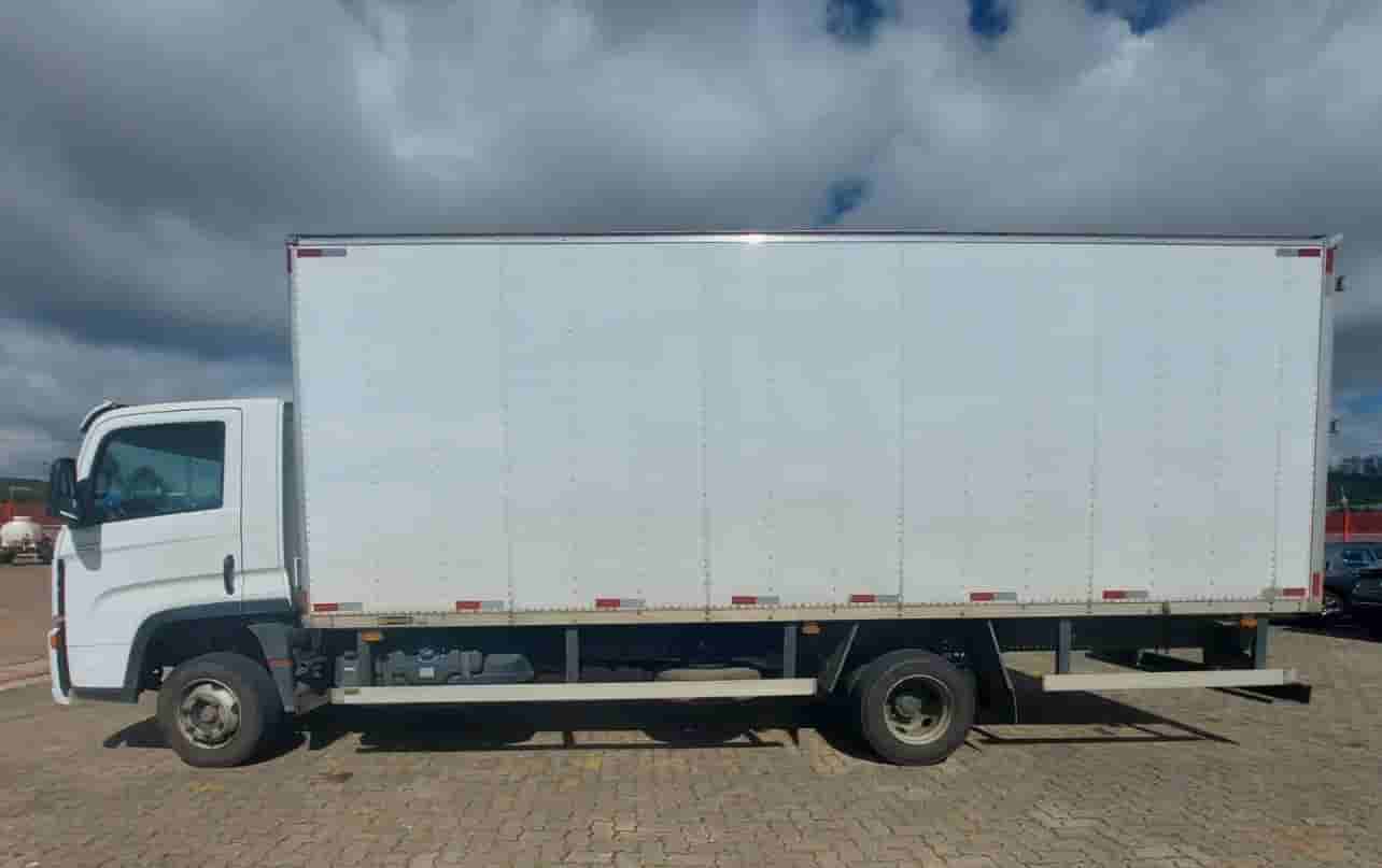 Caminhão Volkswagen 11.180 2023