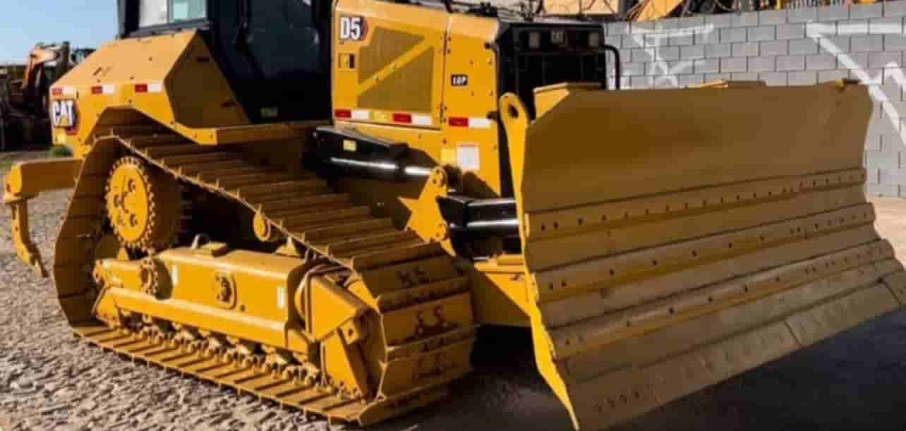 Trator de Esteira Caterpillar D5 2020
