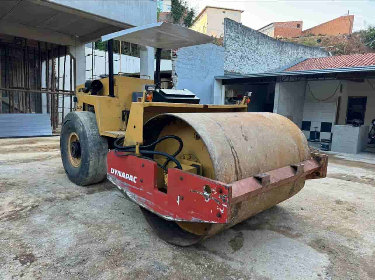 Rolo Compactador Dynapac CA25 1988