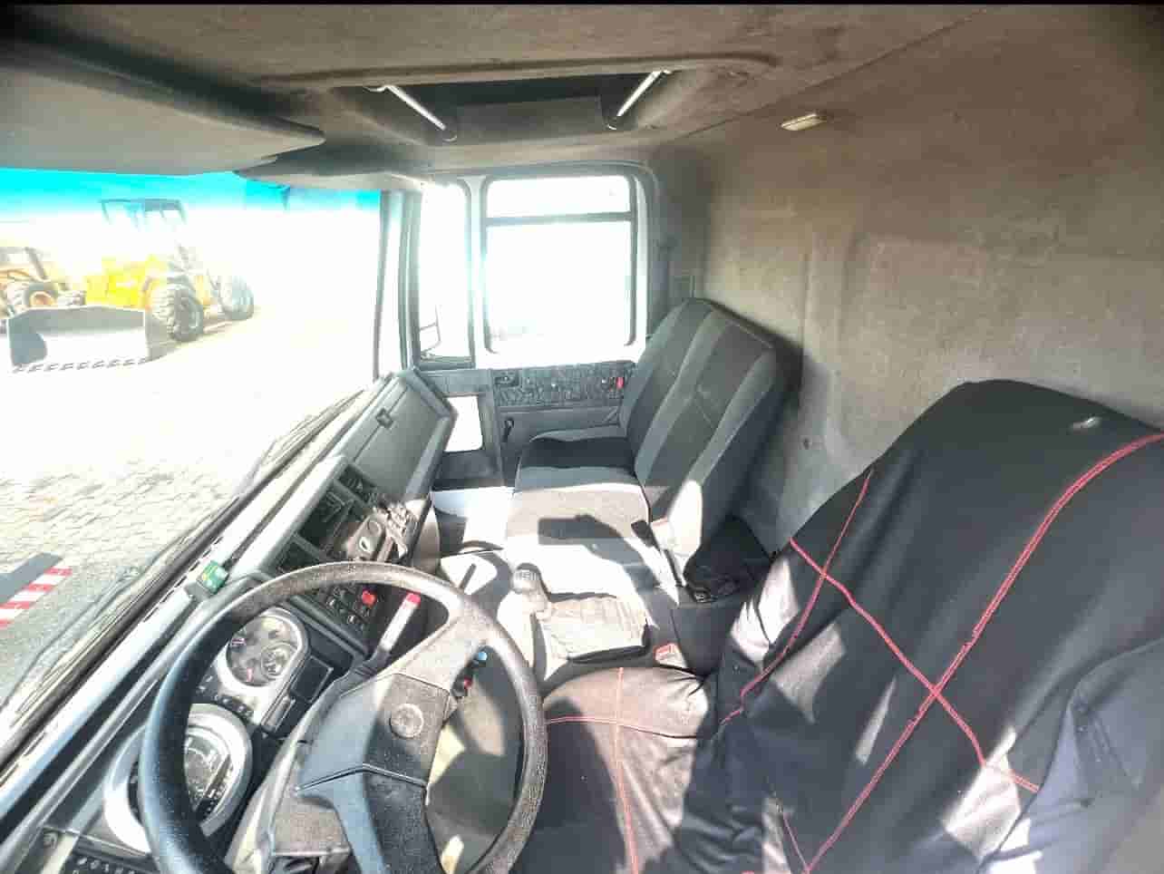 Caminhão Ford 1722 2011