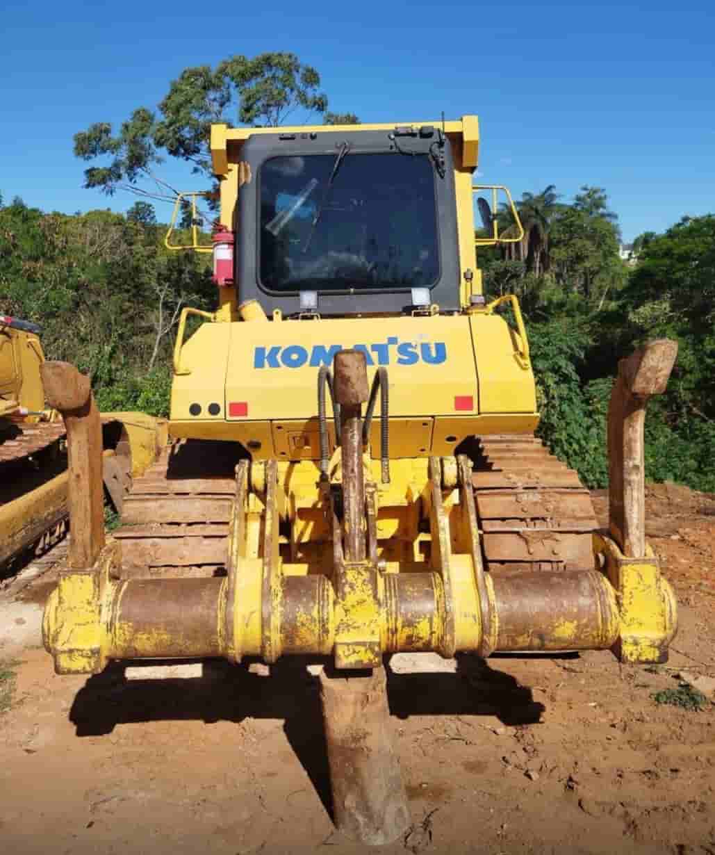 Trator de Esteira Komatsu D61-EX 2013
