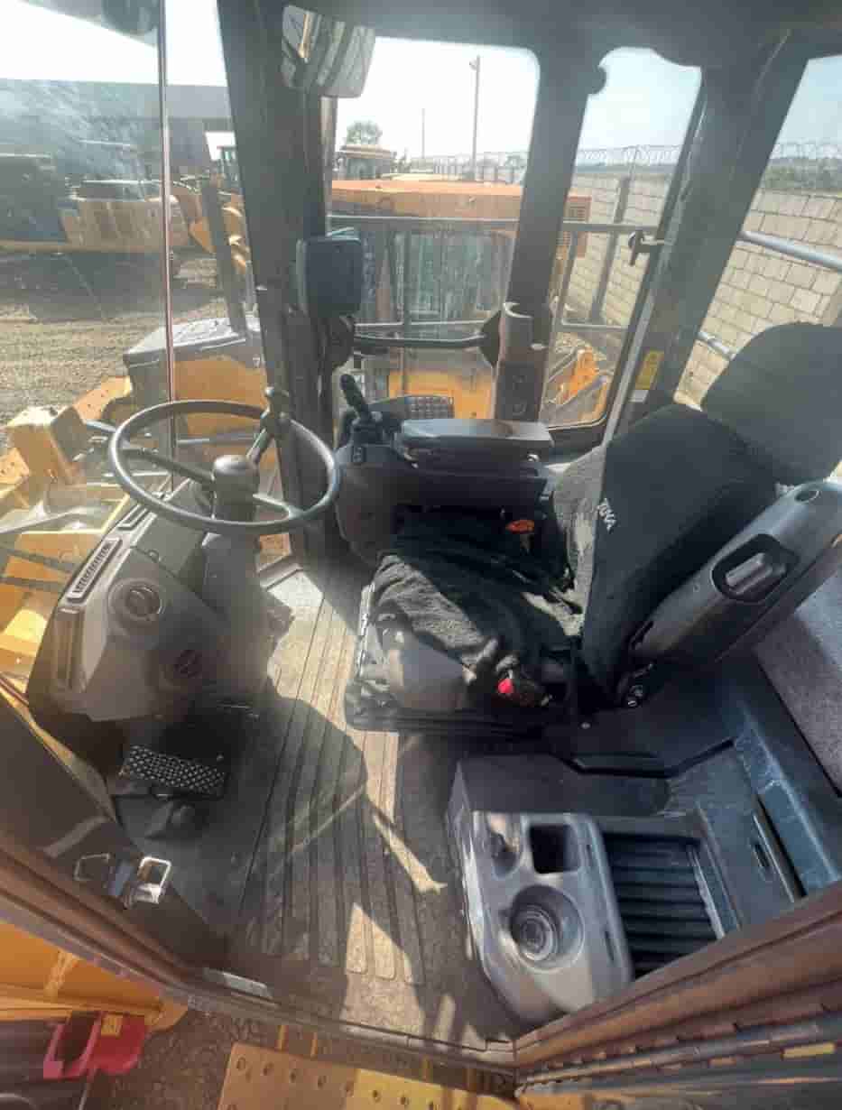 Pá Carregadeira John Deere 724K 2021