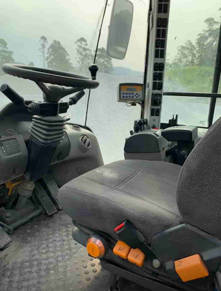 Pá Carregadeira Volvo L120F 2015